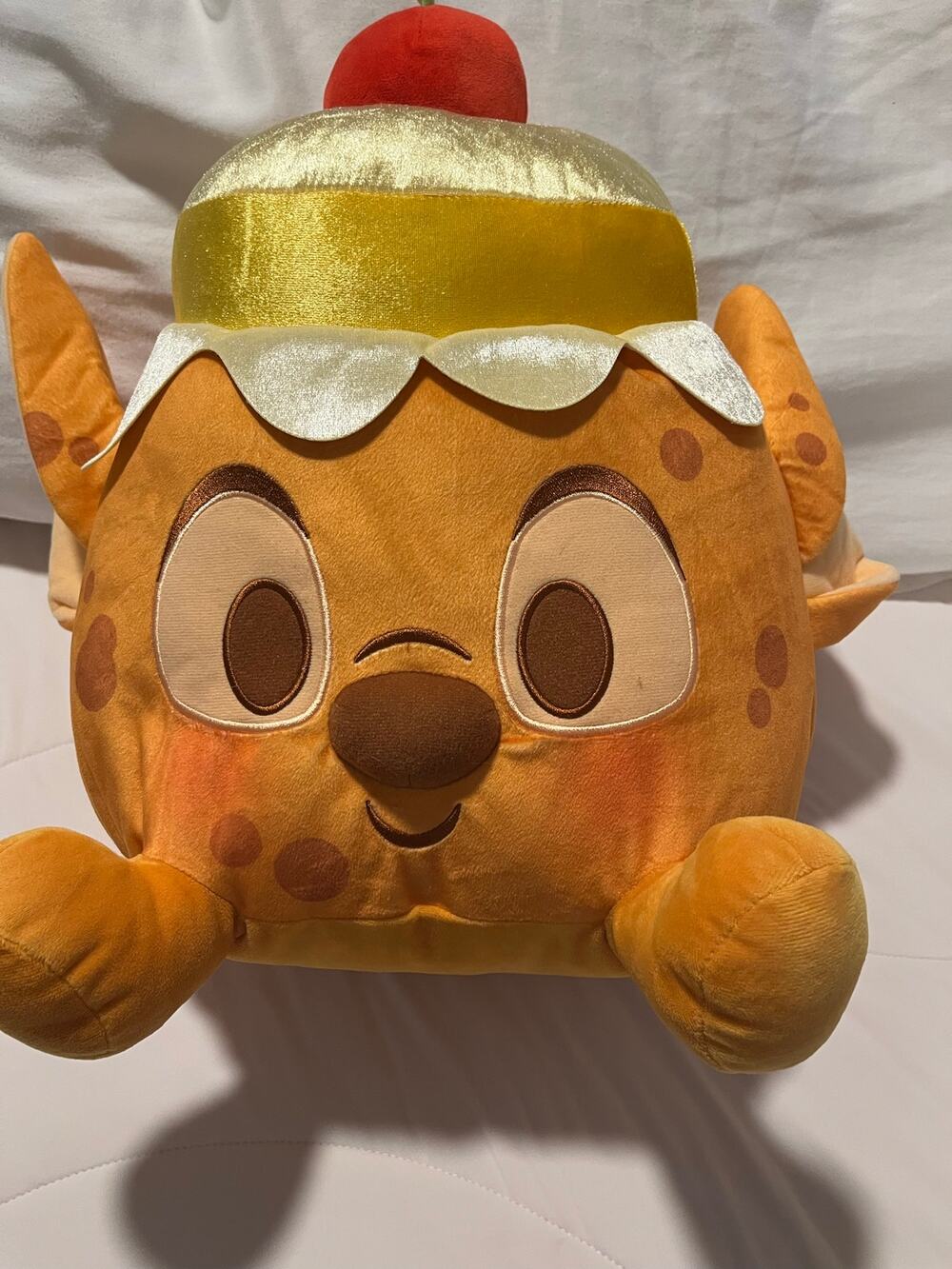 Disney Munchlings 14" Honey Cake Stitch Plush Medium Baked Treats